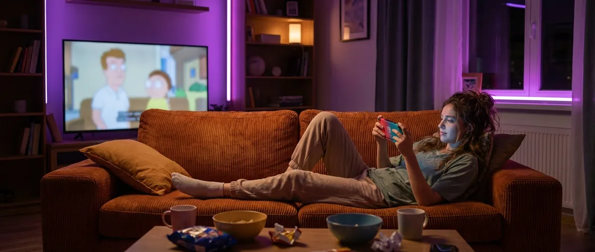 Gaming in the Background: How “Side Play” Is Changing How We Game